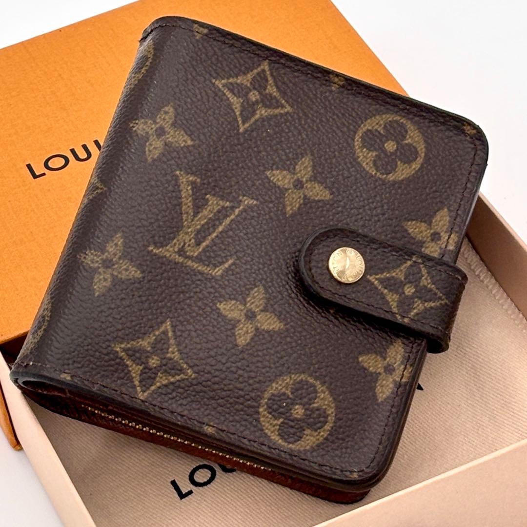 ルイヴィトン モノグラム コンパクトジップ 二つ折り　ミニ　財布　正規品