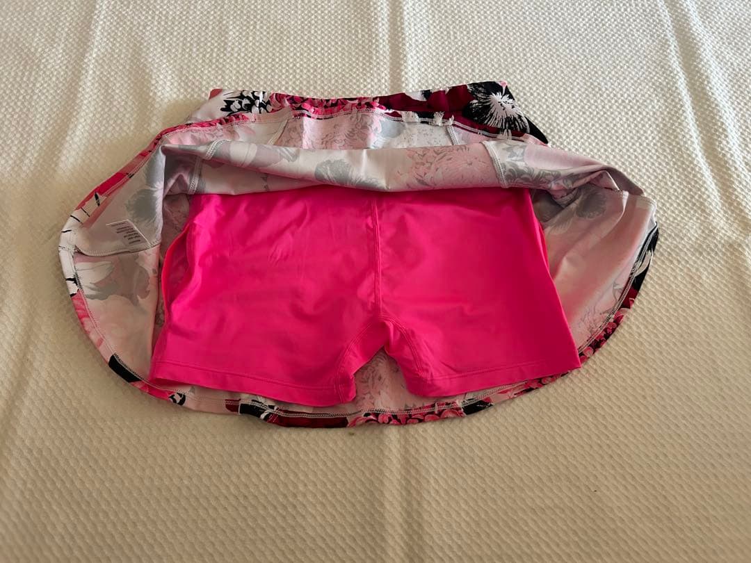 テイル　テニスウェア　上下セット　US-XSサイズ