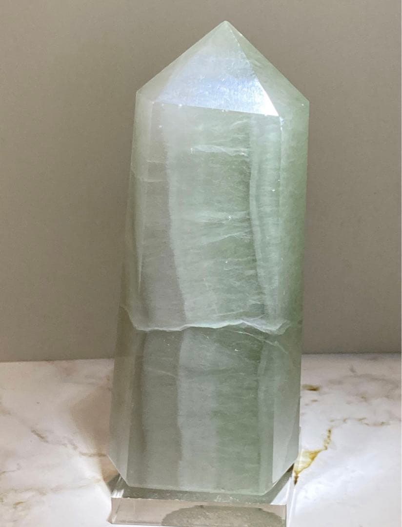 バイカラー✿*:・　虹入り✨ フローライト　蛍石　オベリスク　置物