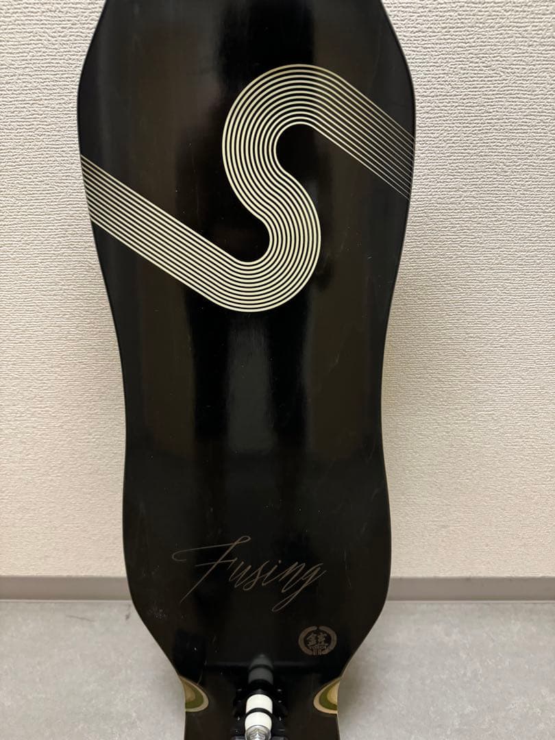 YOROI SKATE スケートボー　ド 黒　鎧 風神