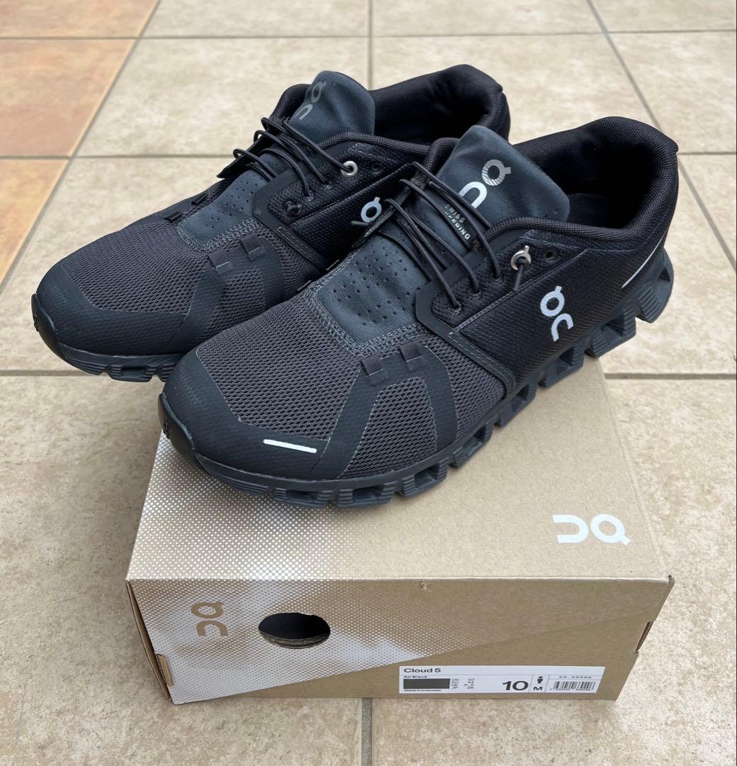 オン　On Cloud5 28cm All Black 中敷き新品未使用