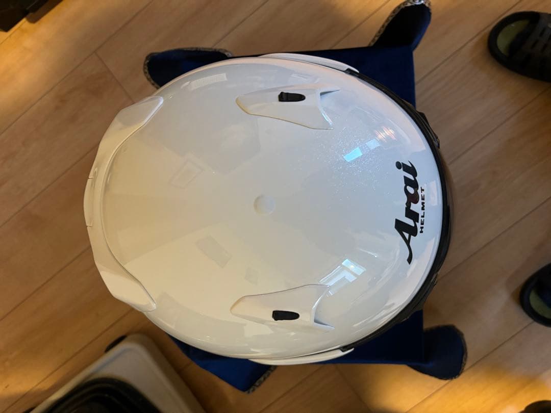 Ｊ*Ｓ様 arai sz-g xlサイズ　グラスホワイト　25年11月製造　美品