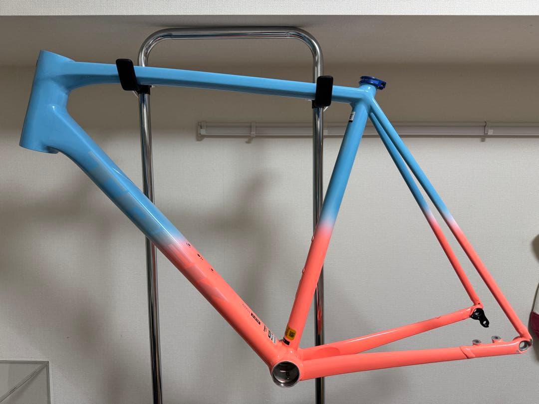 TREK EMONDA ALR 5 58サイズ フレームセット