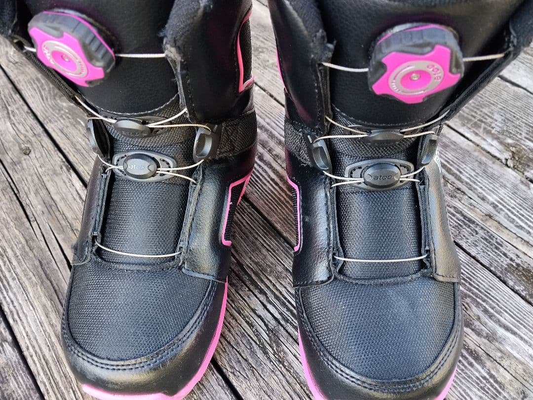 子供用スノーボード3点セット IGNIO 110 ビン BOAブーツ 20～21