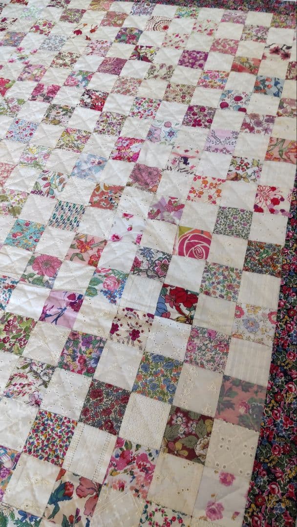 ハンドメイドリバティベッドカバー、タペストリー