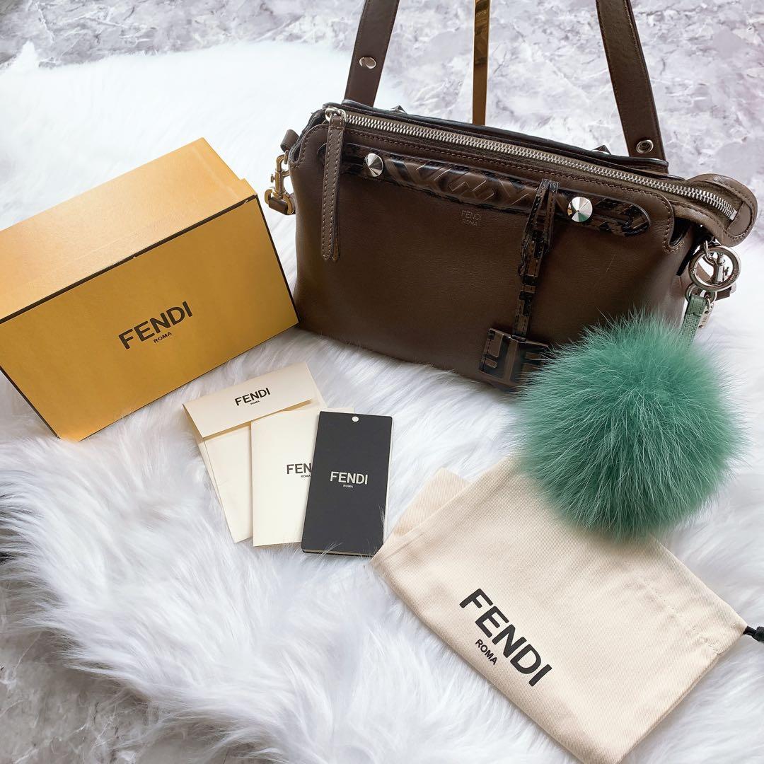 【正規品】FENDI ファーチャーム キーホルダー 付属品あり 美品