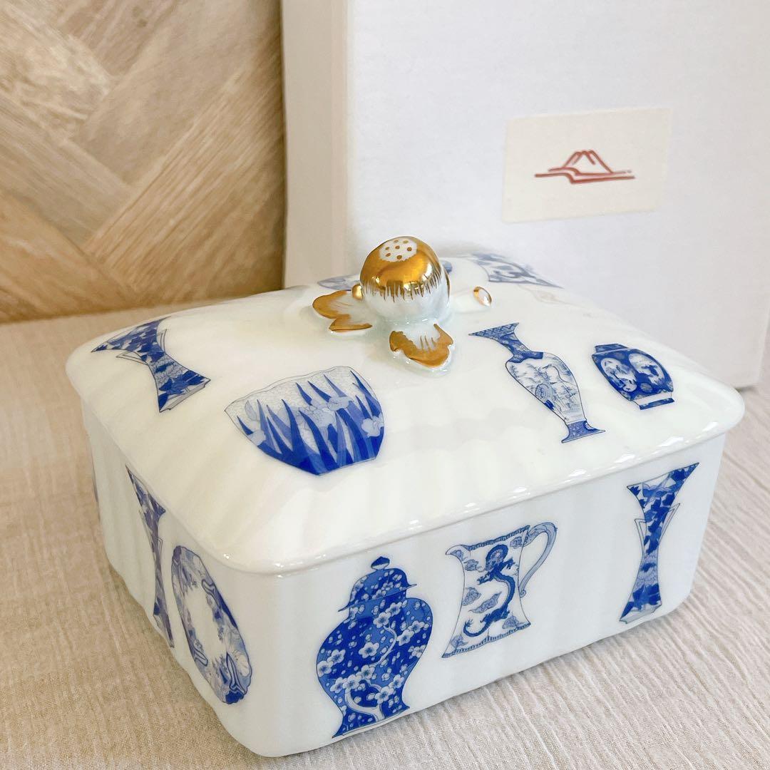 箱付【未使用】深川製磁 ジュエリーボックス 蓋付 小物入れ ボンボニエール 金彩