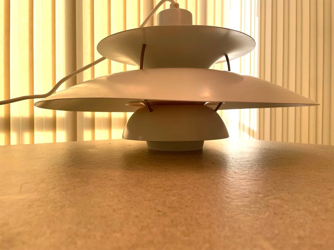 ph5 ルイスポールセン　アクタス　ホワイト　ヤマギワ　ペンダントライト