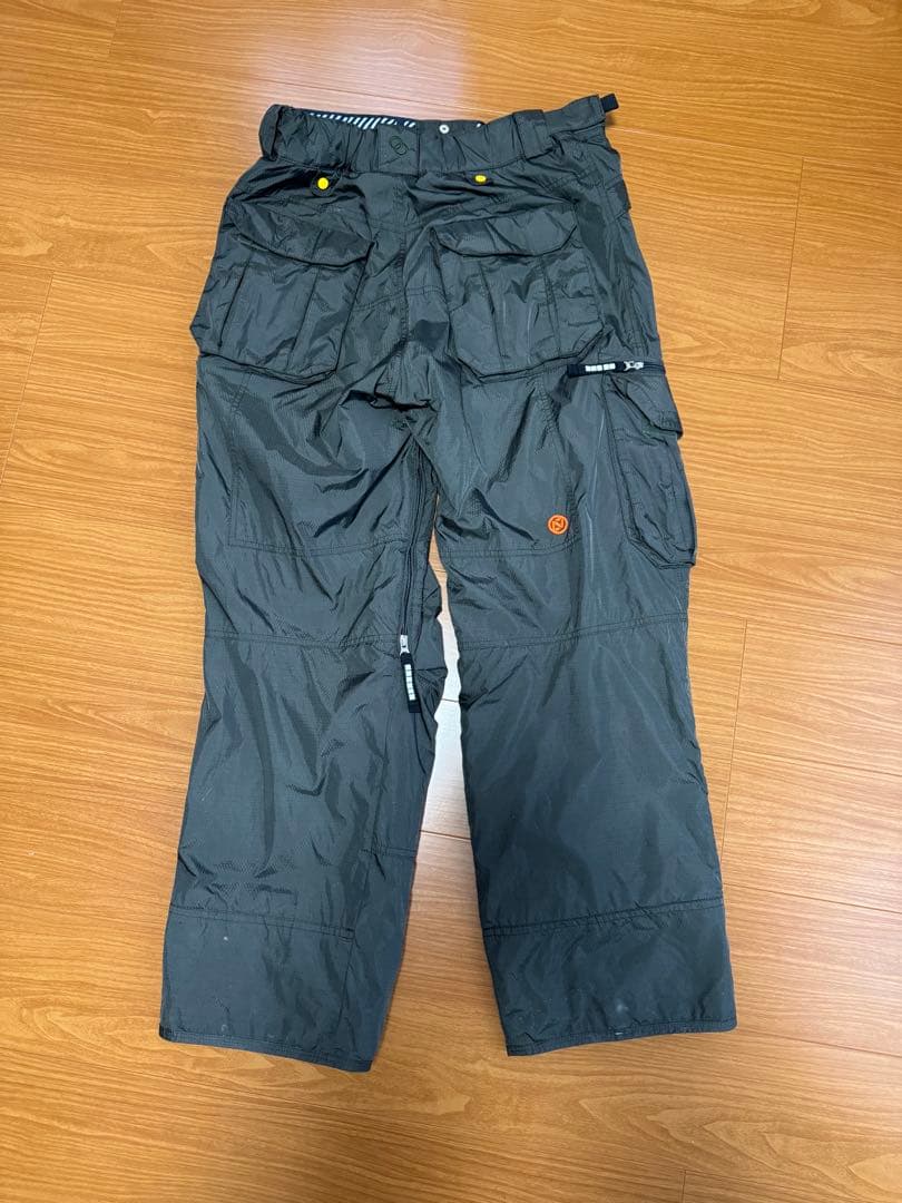 DESCENTE GUYGWG スノーボードウェア　セットアップ メンズ XL