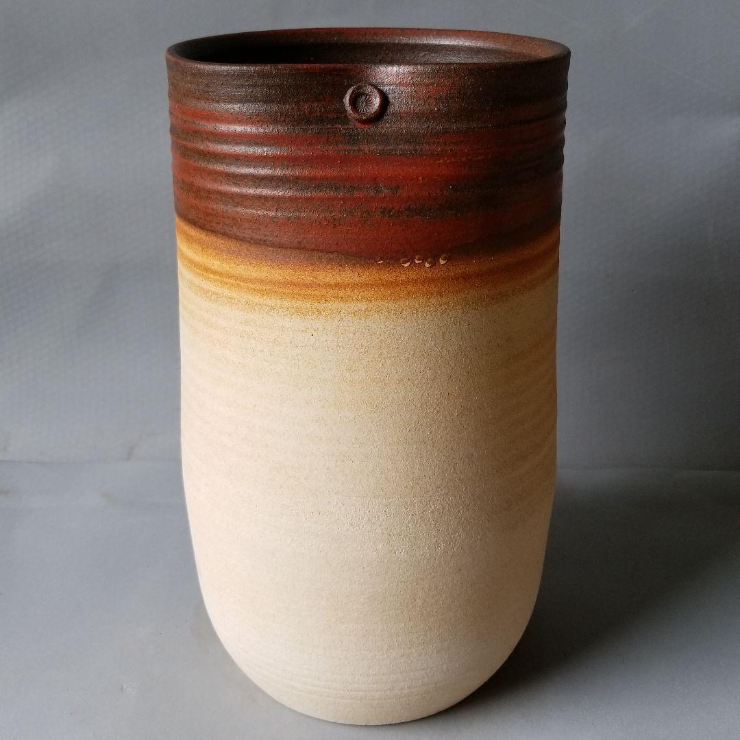 信楽焼 傘立て 鉄釉印華紋 高さ４７cm