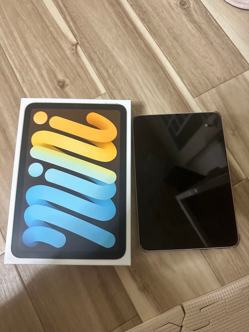 Apple iPad mini（第６世代） スターライト　256GB