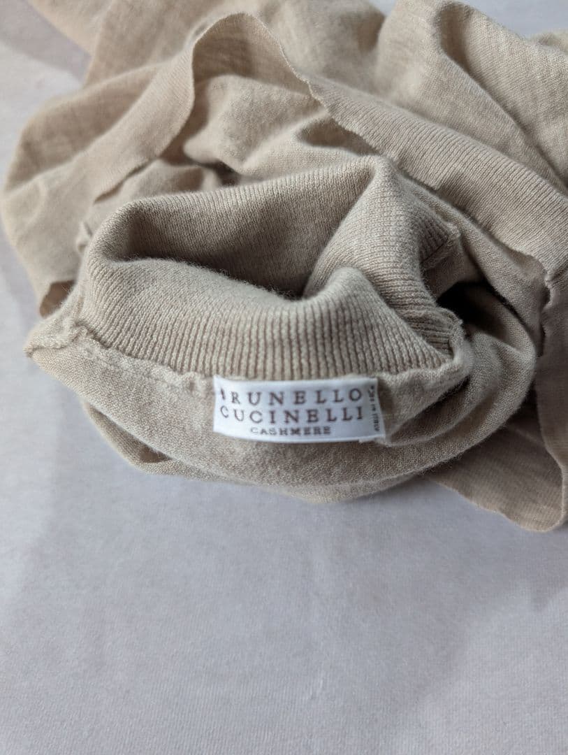 ブルネロクチネリ　カシミヤライトウェイトセーター　S
