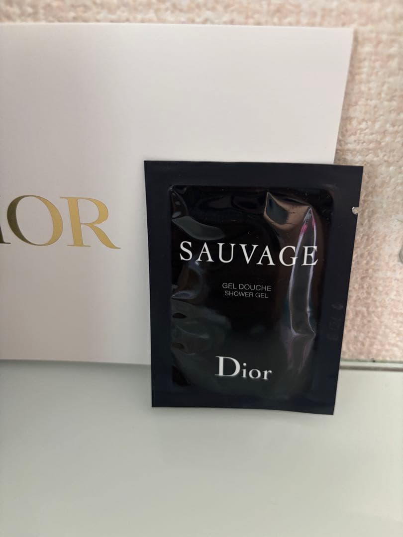 Dior SAUVAGE PARFUM 100ml サンプル付き