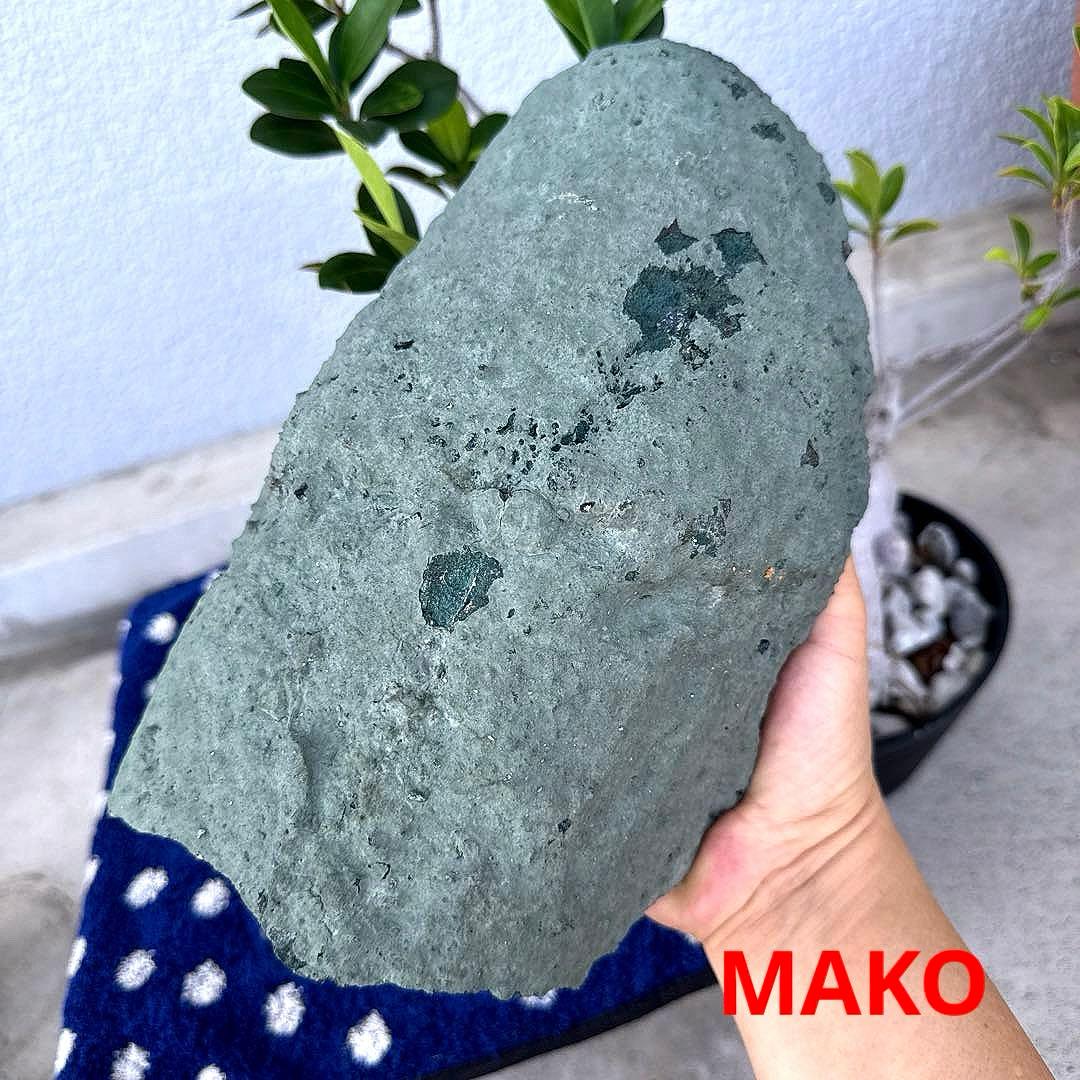 M1741☆アメジストドーム3.4Kg☆ブラジル産☆天然石　原石