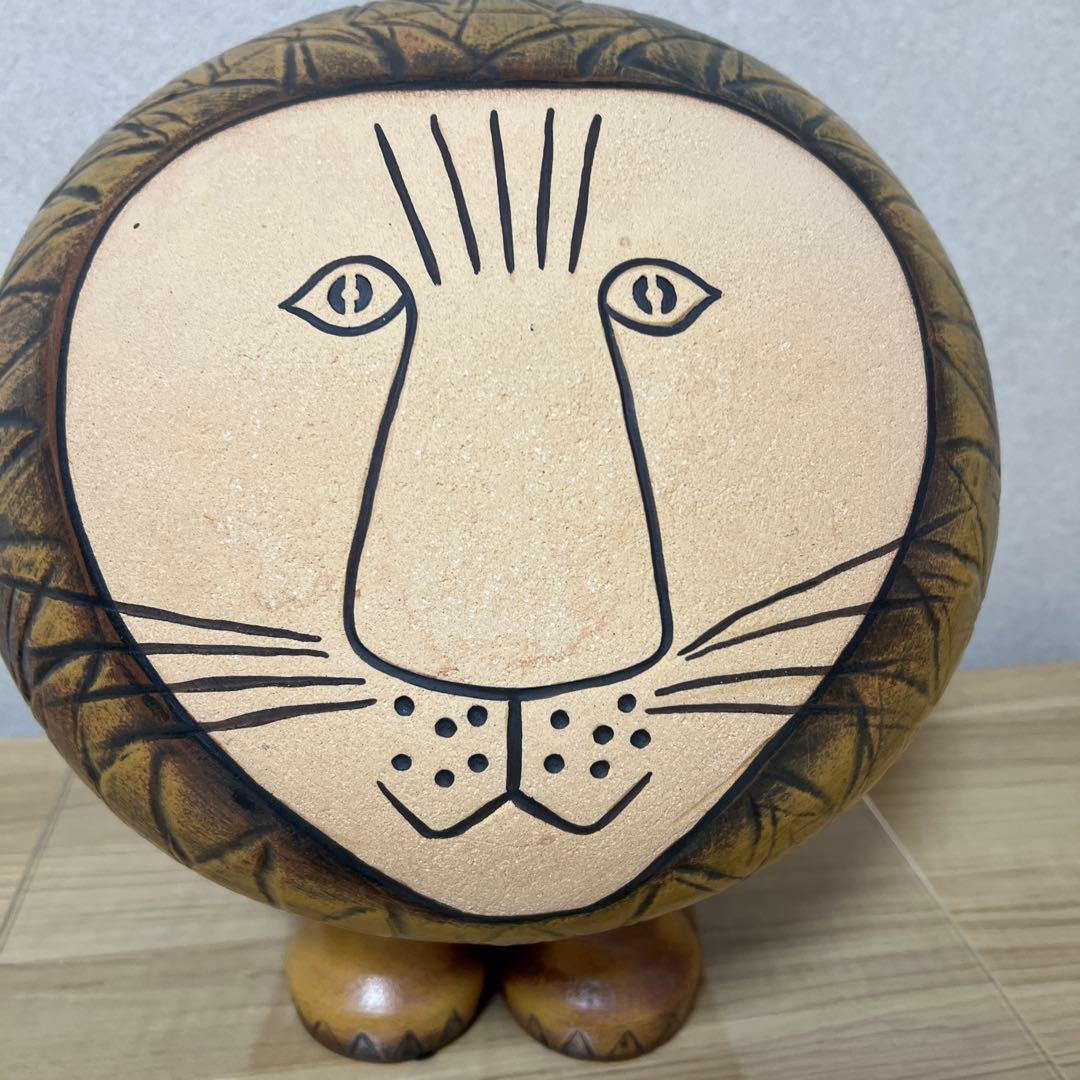 リサラーソンライオン