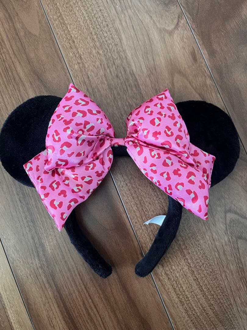 ヒョウ柄ピンク　リボン　ミニー　カチューシャ