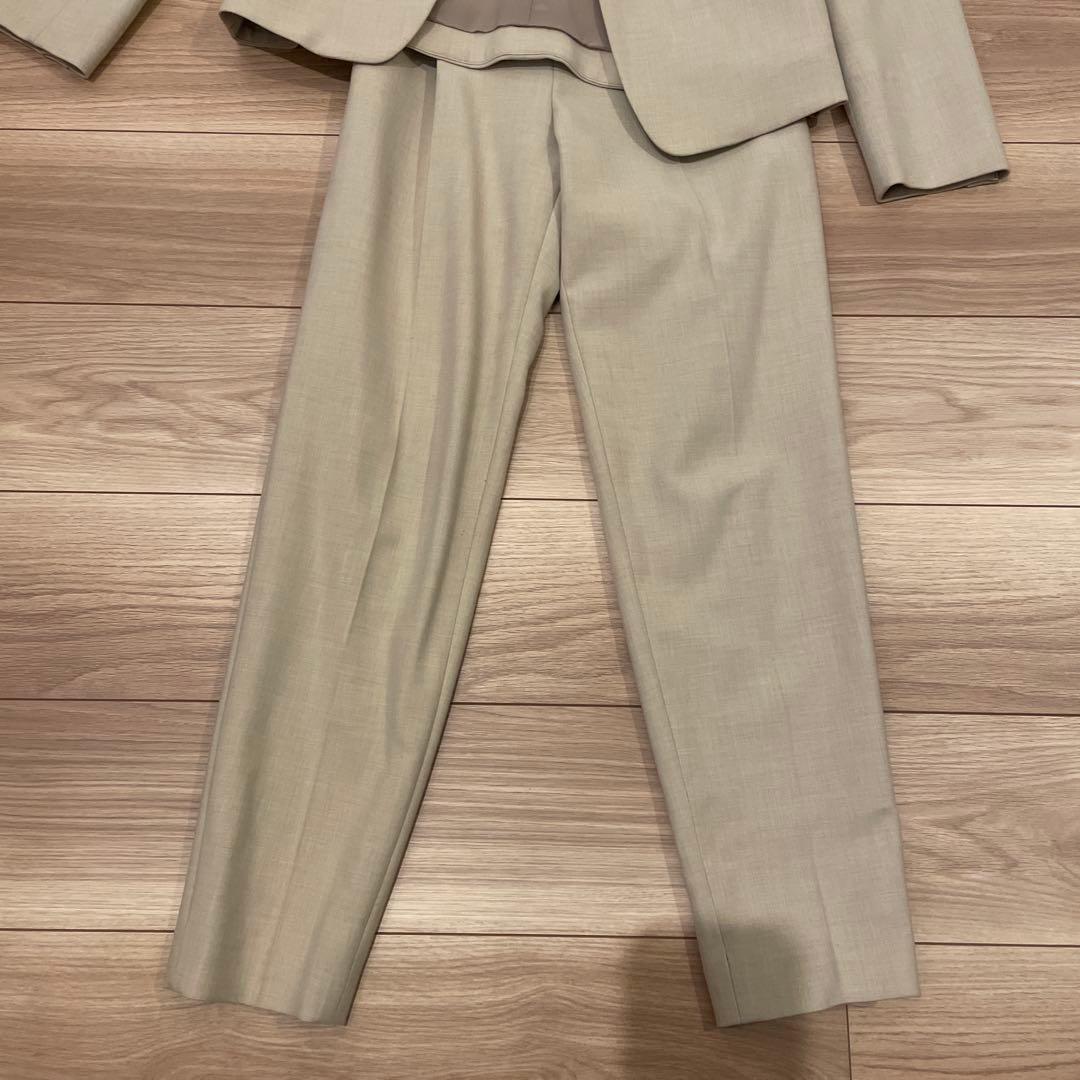 美品⭐︎GREEN LABEL RELAXING ベージュパンツスーツ　Ｓサイズ