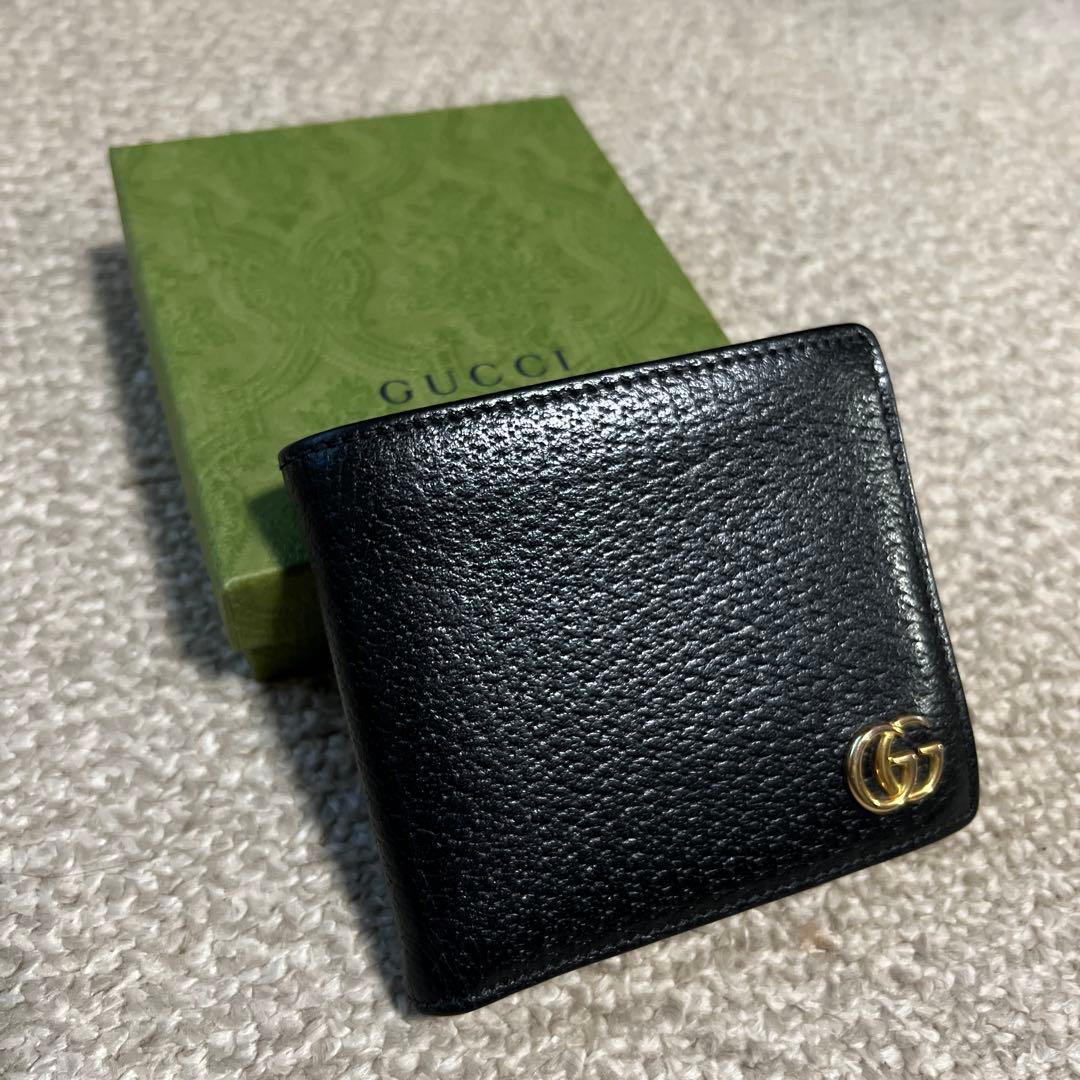 [美品]グッチ　二つ折り財布