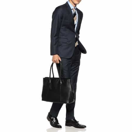 バーニーズニューヨーク　レザートートバッグ