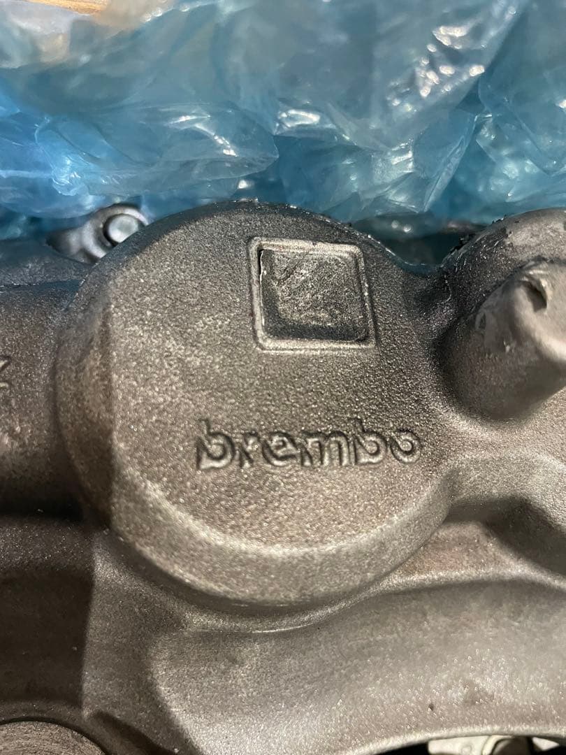 f30 f31 f82 純正ブレンボキャリパーオーバーホールガッツです