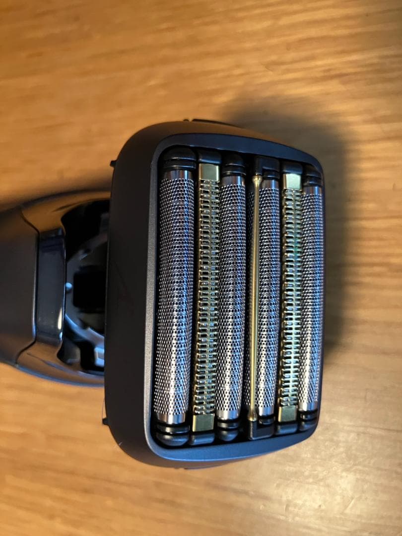 ★新品・未使用品　パナソニックラムダッシュ ES-LS5A