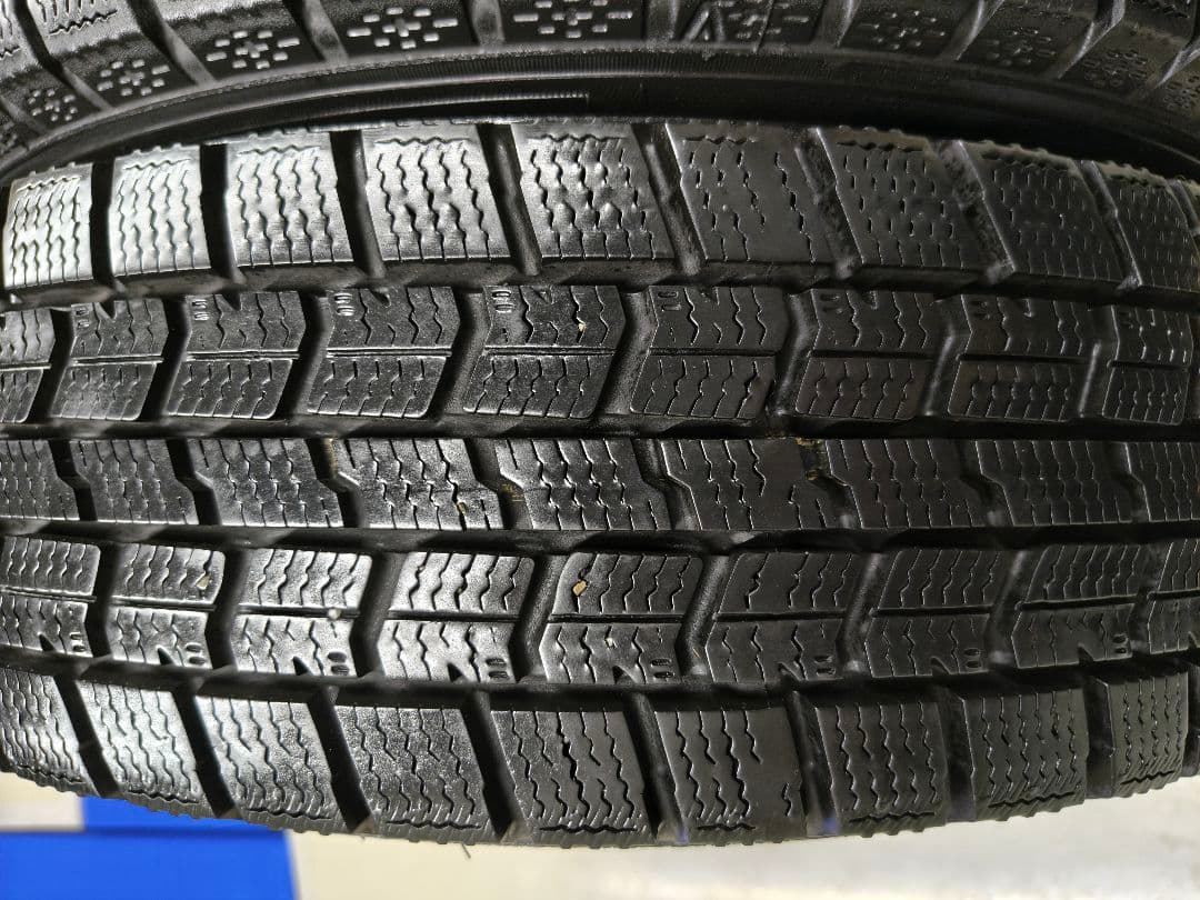 高*弥様 【送料無料】スタッドレス 155/65R14インチ ４本セット バリ山
