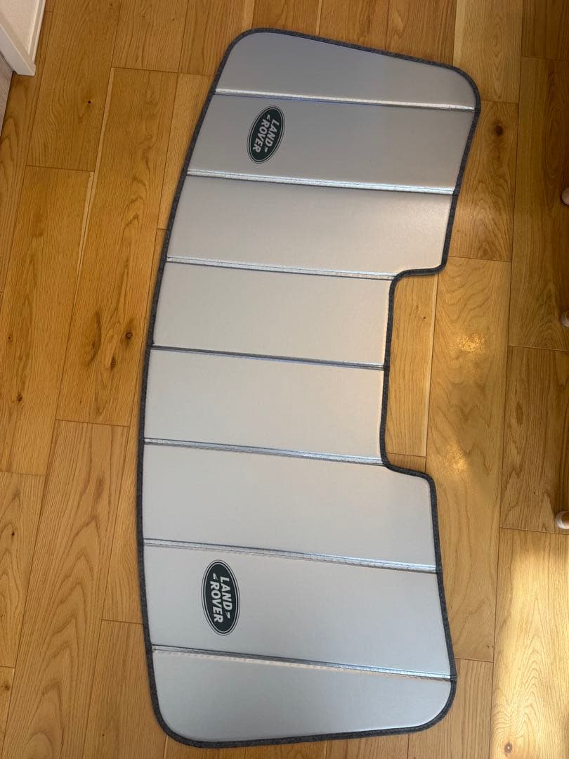 ディフェンダー用　純正サンシェード