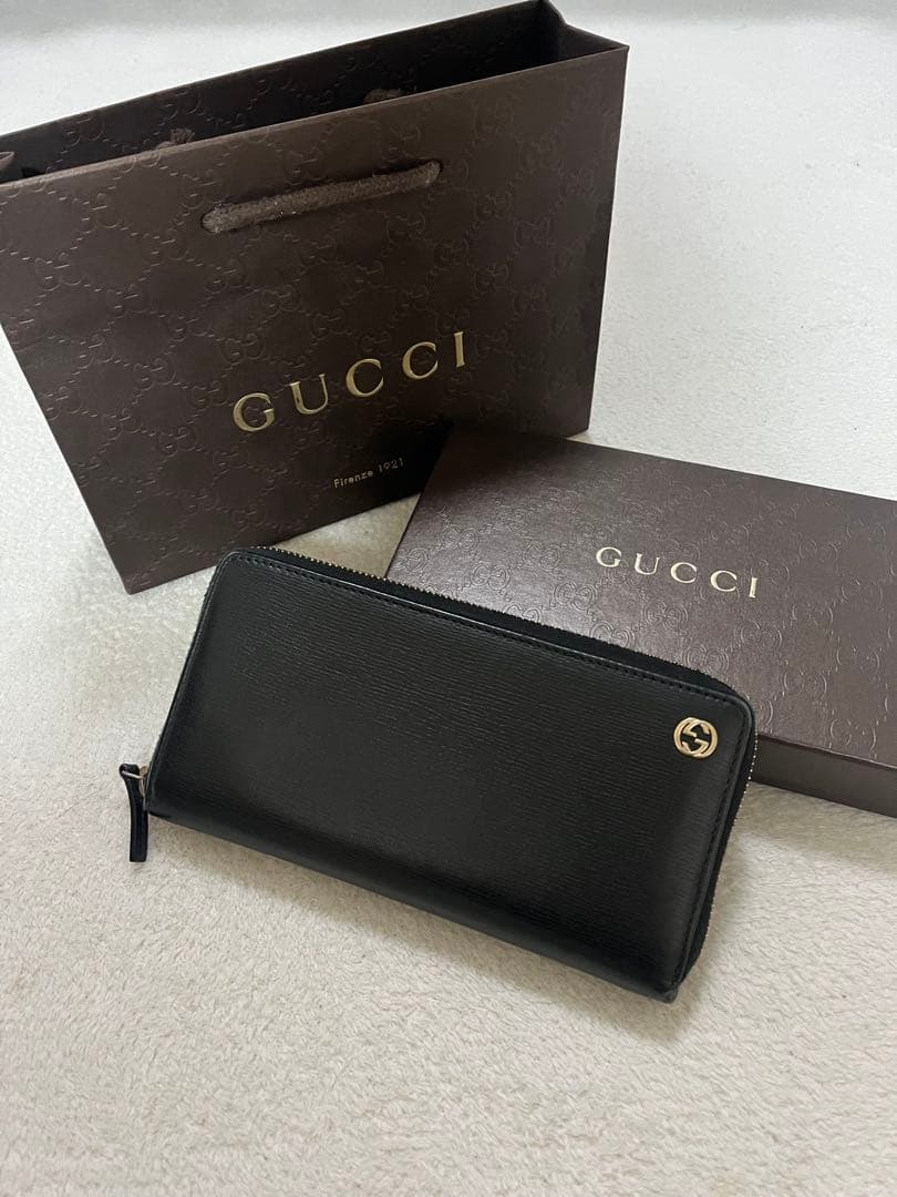 GUCCI メンズ　長財布
