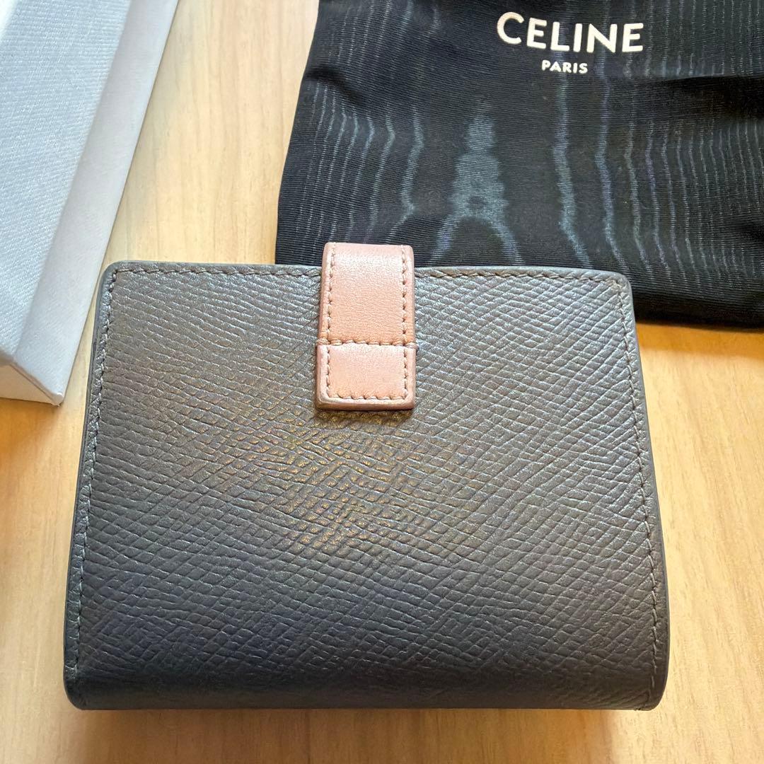 CELINE グレー 二つ折り財布 箱・保護袋付き