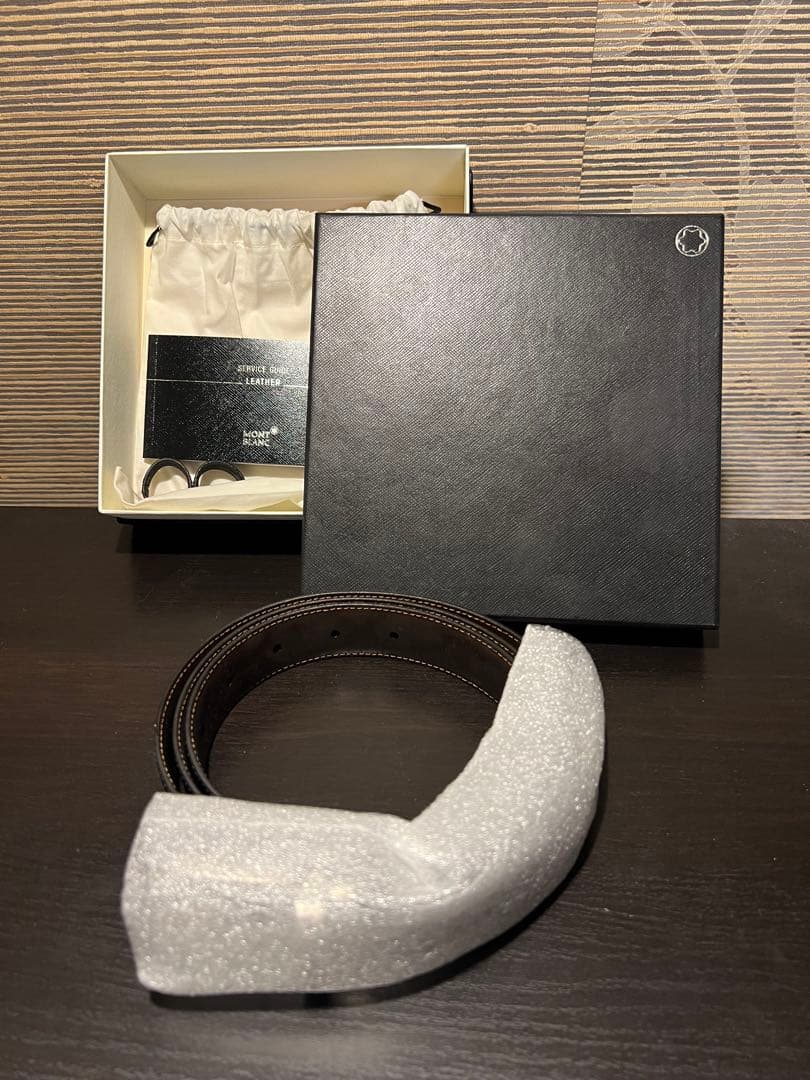 新品クラシックライン オーバルホースシューシャイニー ピンベルト