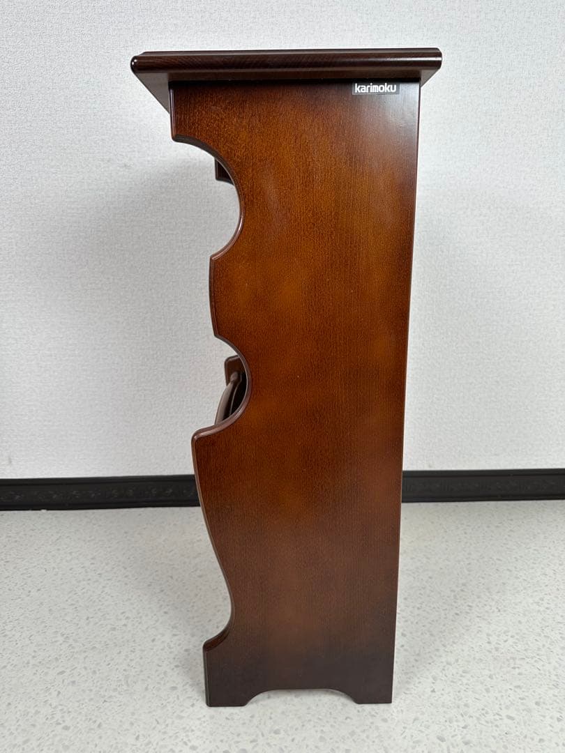 カリモク コロニアル マガジンラック 本棚 電話台 花台 管理No.※i4