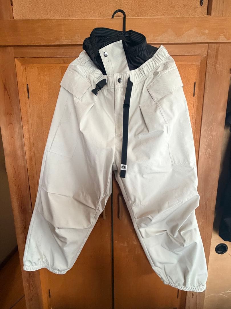 OUTLAX ダウン パンツ ウェア セット 2025