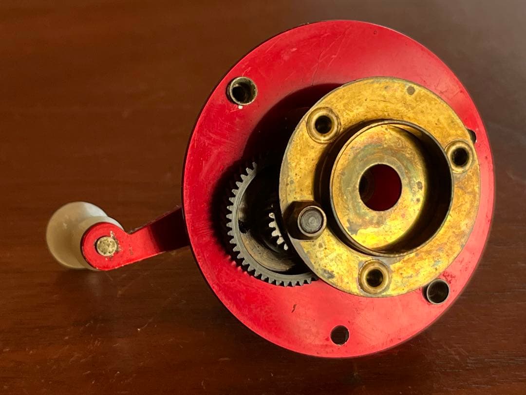 Ambassadeur 1750 A ベイトリール