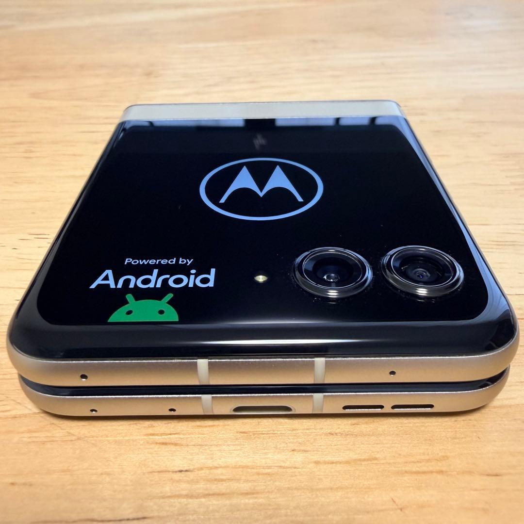 Motorola Razr 50 512GB サンドクリーム SIMフリー