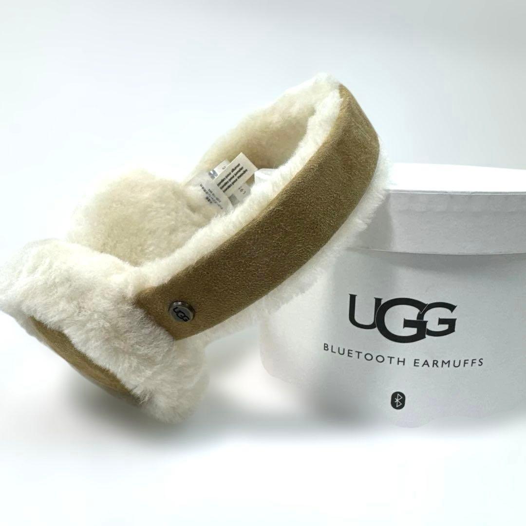 UGG ファー　イヤーマフ　耳当て　ヘッドフォン　Bluetooth ベージュ