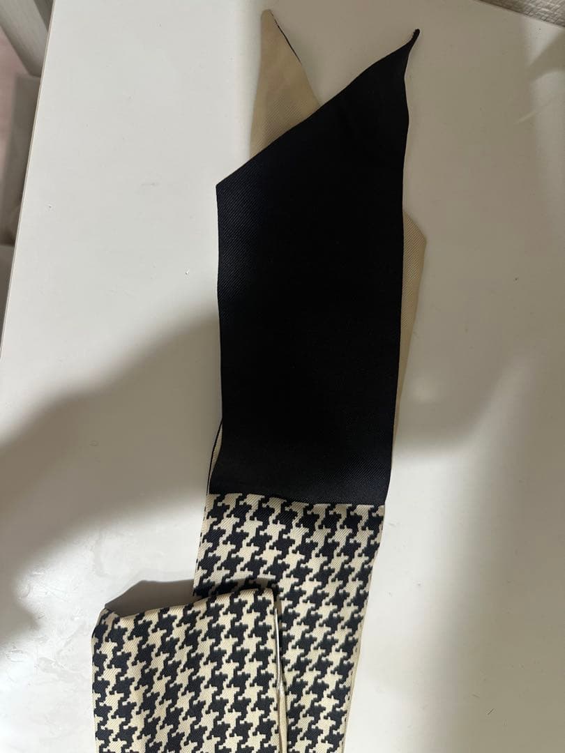 Dior シルク スカーフ　ミッツア