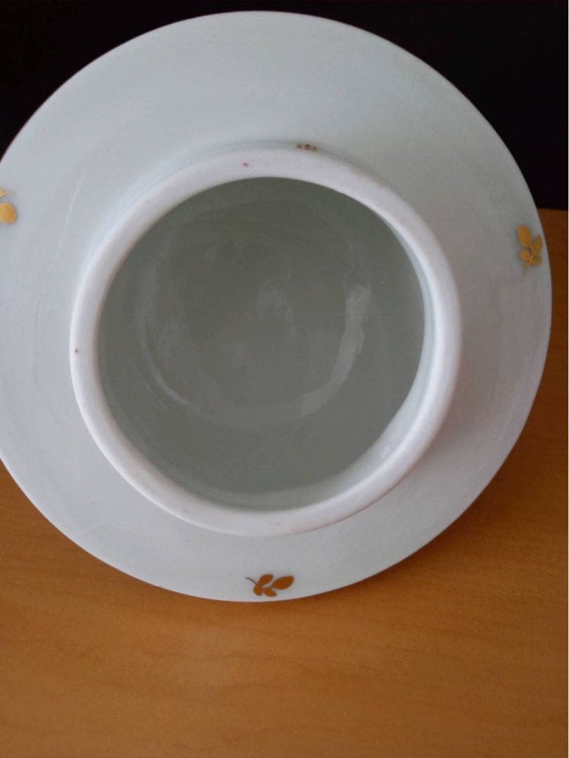 ドイツ　ドレスデン　カールティーメ　マイセン　スノーボールスタイル　壺