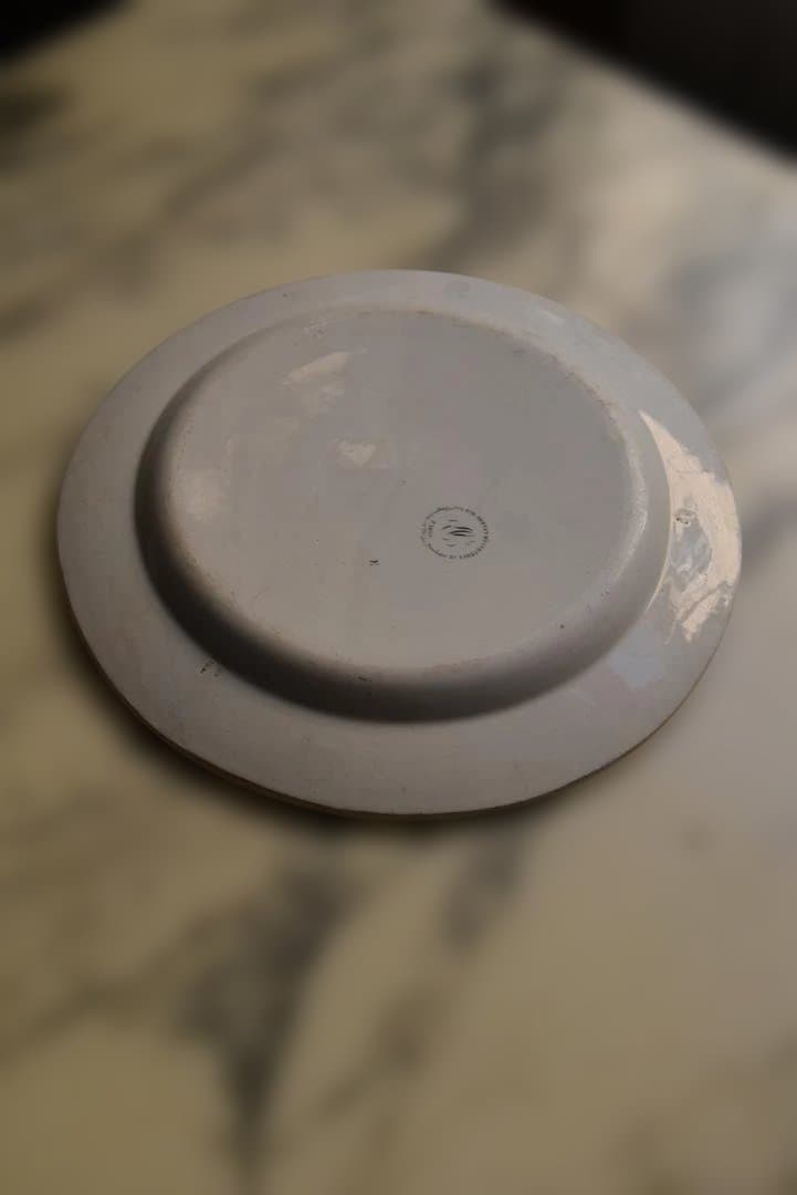 初期クレイユ　ファイアンスフィーヌ　良い風合いの皿　フランスアンティーク