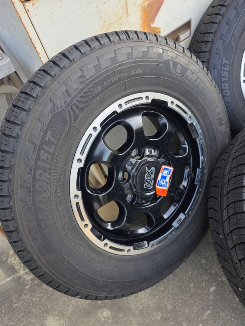 ホットスタッフ製のアルミホイール「マッドクロス グレイス」