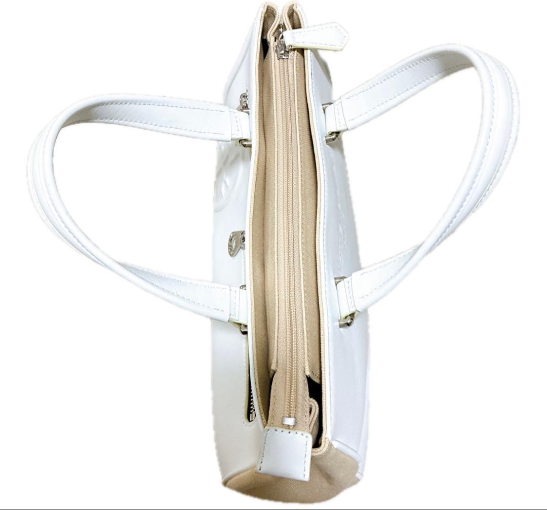 極美品 カステルバジャック トリエⅡ ドライビングトート 075502 ホワイト