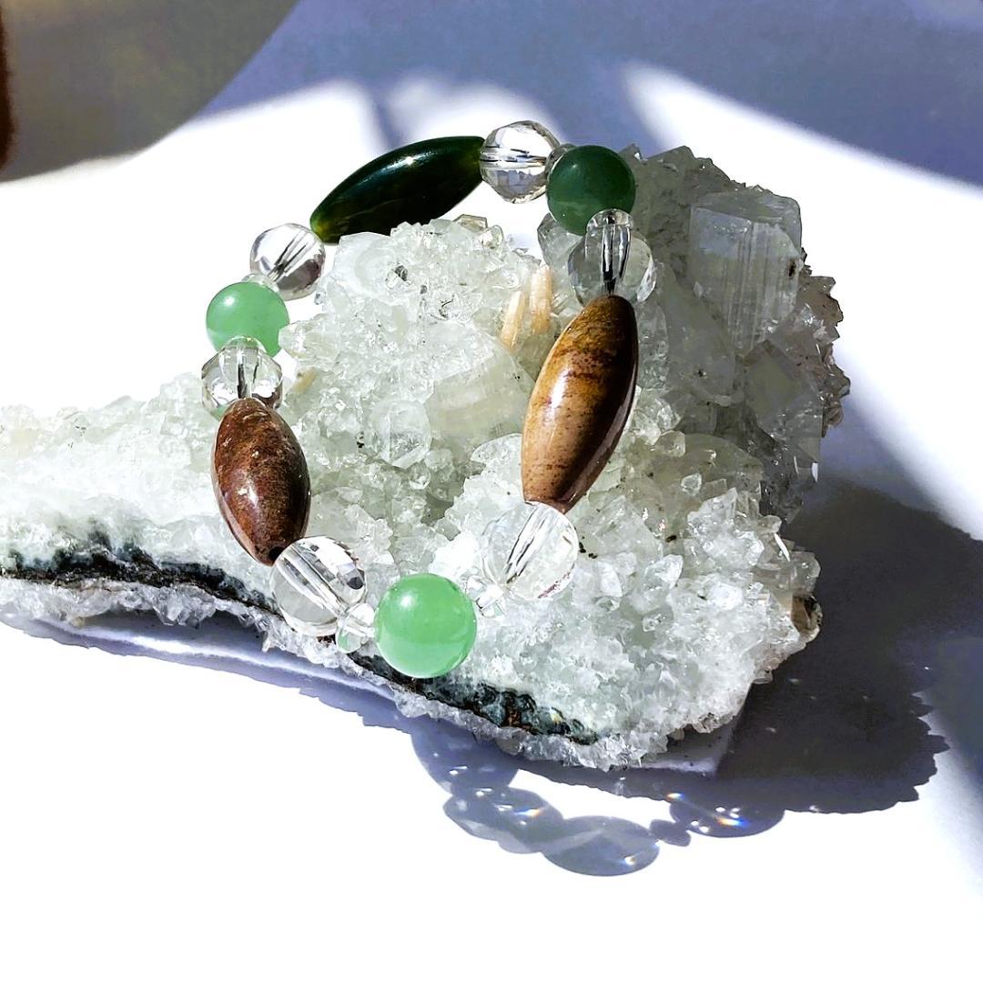 【木漏れ日みたい】細長メノウ 天然石 ブレスレット