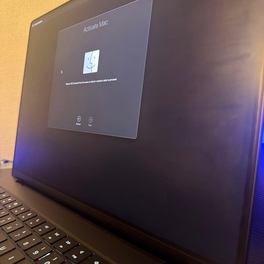 MacBook Pro 16インチ M4 Max / 128GB / 8TB