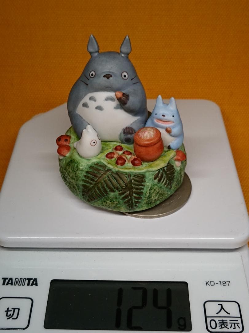 ジブリ　となりのトトロ　オブジェ　置物　インテリア　工芸品　美術品　A2704