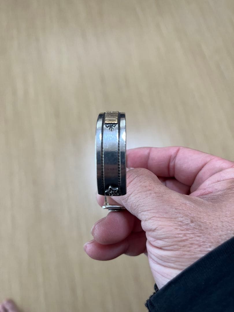 月末迄出品　最終値下げ　ナバホ　ヴィンテージ　シルバー　バングル