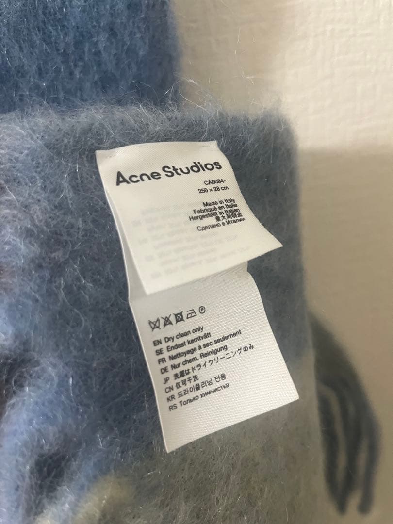 Acne Studios チェック ウールマフラー