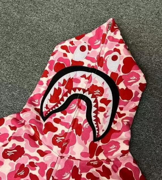 BAPE ピンクカモフラージュ サメパーカー M