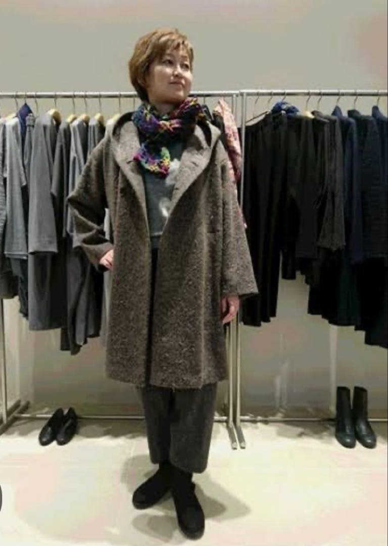 ヨーガンレール　ウールヒゲフェルト　フード付きコート