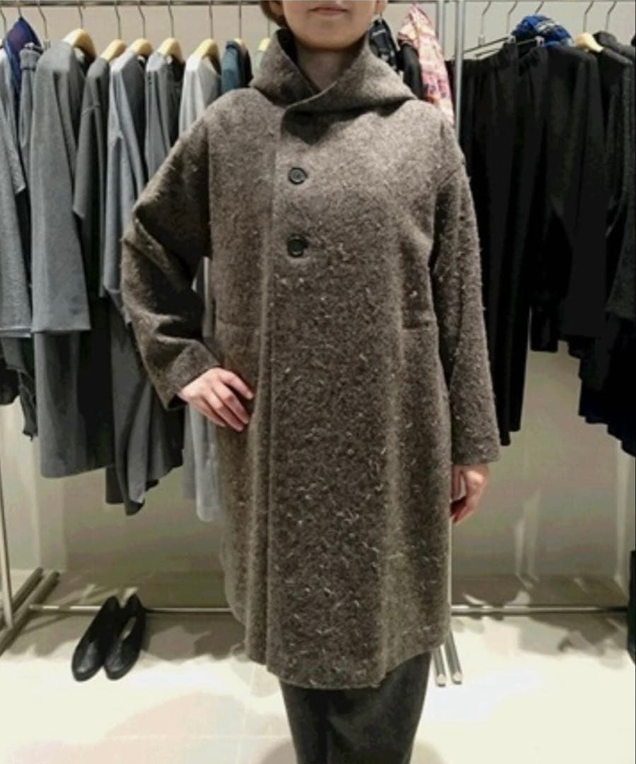 ヨーガンレール　ウールヒゲフェルト　フード付きコート