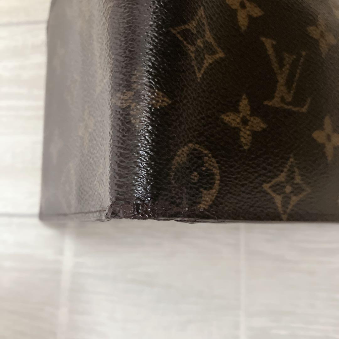 ルイヴィトン 二つ折り財布 ポルトフォイユマルコ おまけ長財布