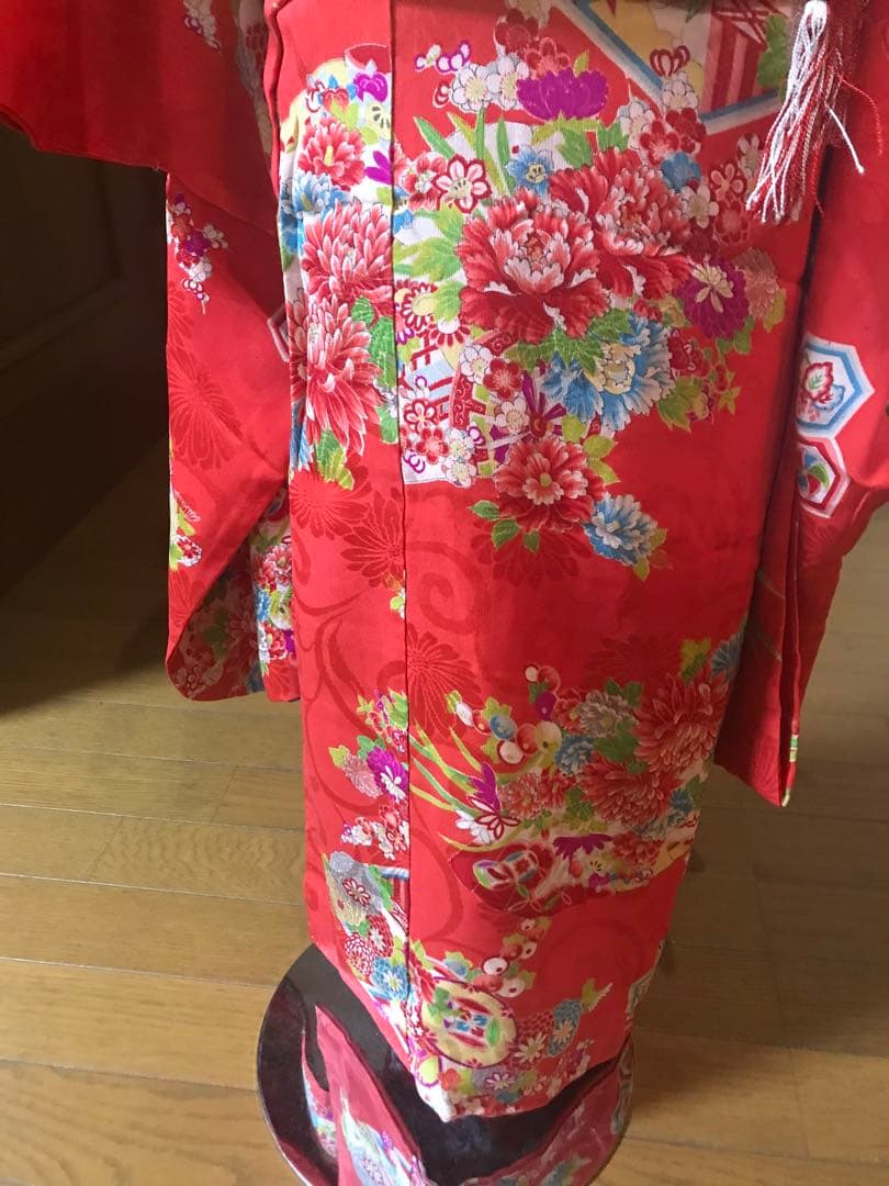 七五三女の子着物セット　アンティーク　正絹　5歳 小さめ7歳　珊瑚色❤️